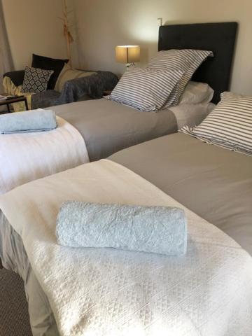 Cedar Park Bed & Breakfast Tamahere ภายนอก รูปภาพ